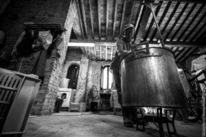 imbottigliamento-pomodori_05