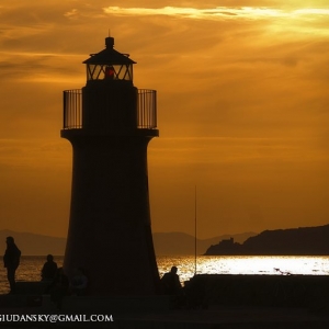 5 maggio 2008: faro di Castiglione al tramonto