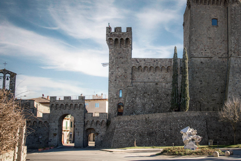 Ludus, aereo sulla rocca