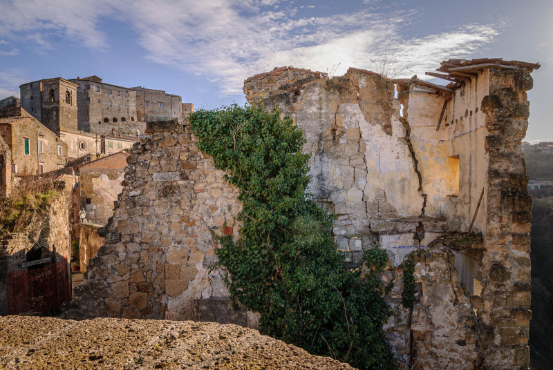 Sorano, città del tufo