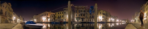 Panoramica su canale di Venezia