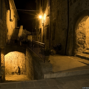 pitigliano_in_notturna_8